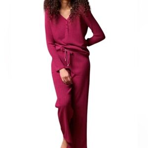 Tribal 🇨🇦 Size XL 2 Piece Henley